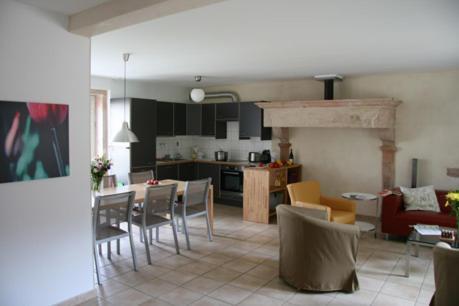 La Fontenelle - Lovely Holiday House With Swimming Pool 퀴즈리 외부 사진